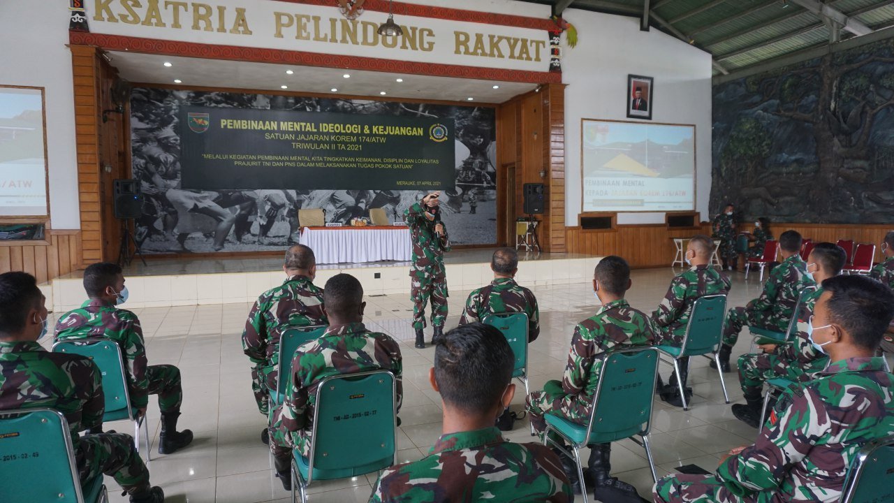 Prajurit dan PNS Korem 174 Merauke Ikuti Bintal Ideologi Pancasila