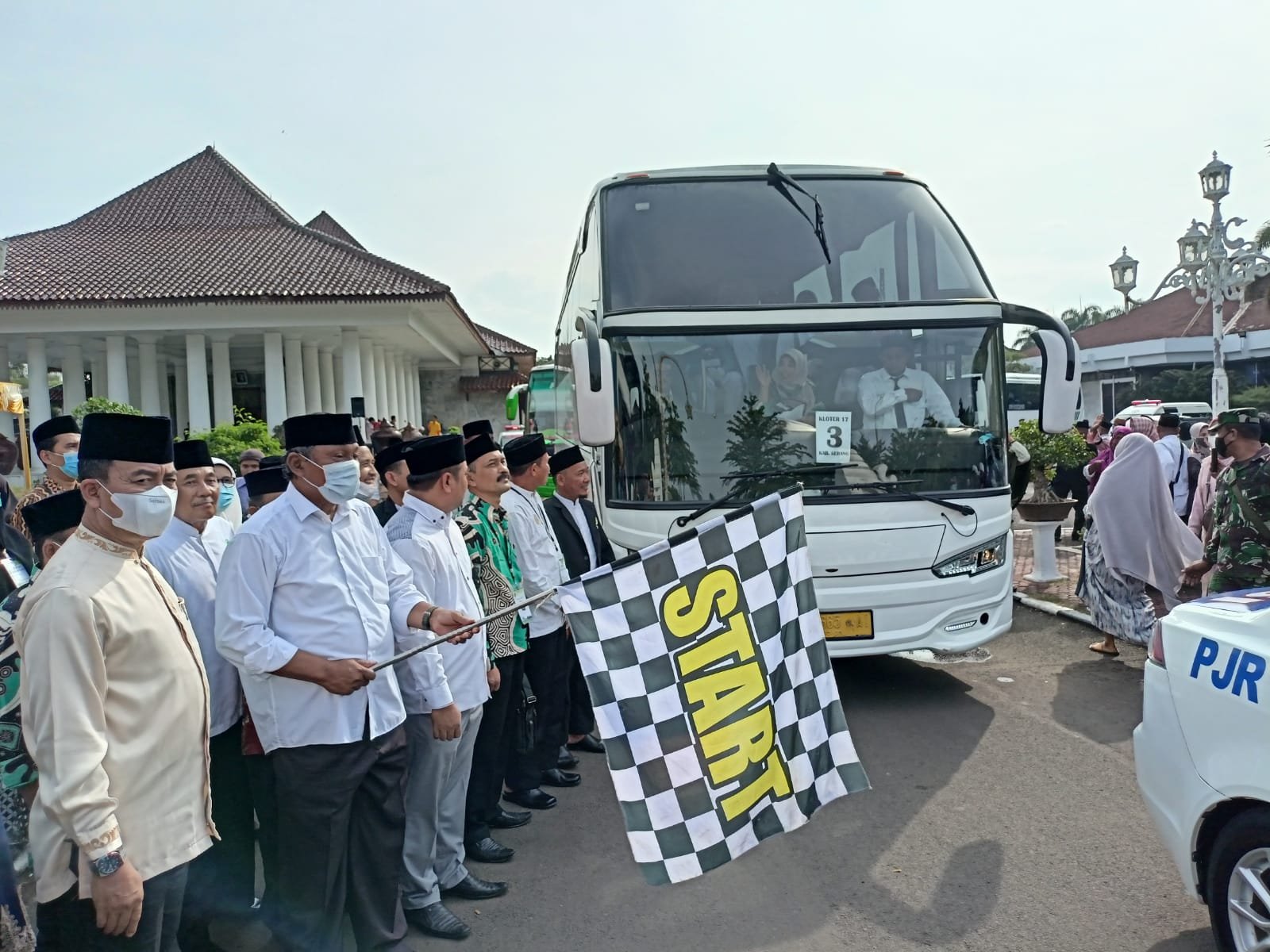 Pelepasan 206 Calon Haji, Wabup Serang Sampaikan Pesan Penting