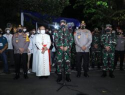 Panglima TNI Tinjau Pengamanan Gereja Katedral Jakarta