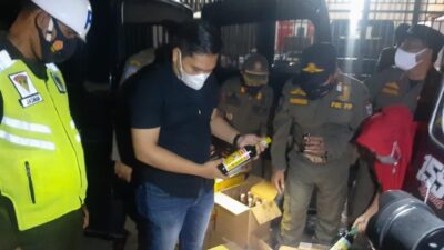 Polres Pandeglang Sitasi Ratusan Botol Minuman Keras