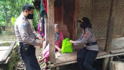 Polsek Baros Gelar Bhakti Sosial Peduli Covid-19
