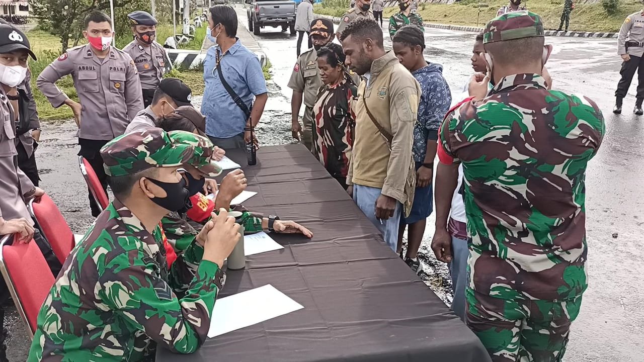 Kodim Puncak Jaya Laksanakan Yustisi Protokol Kesehatan Cegah Covid-19