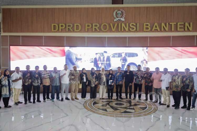Sekretariat DPRD Banten Terima Kunjungan DPRD Maluku Utara