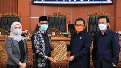 15 Raperda Disepakati Jadi Propemperda 2021 dalam Rapat Paripurna