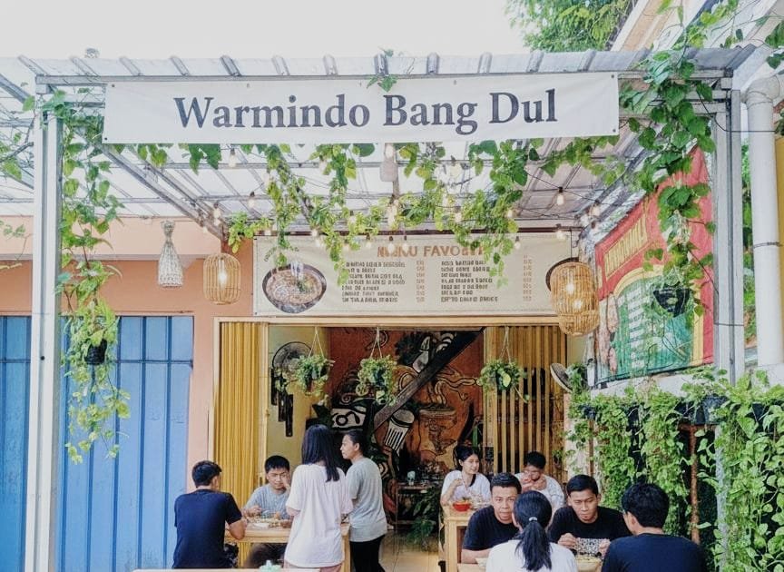 Warmindo Bang Dul, Sederhana yang Jadi Magnet Pencinta Mi di Pondok Ranggon