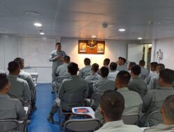 Bakamla RI Latih Kesiapsiagaan L1 dan L2 Personel KN Tanjung Datu-301