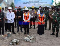 Peletakan Batu Pertama Peningkatan Kawasan Kumuh Nelayan 1