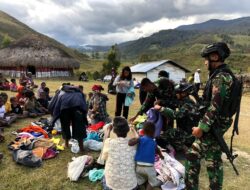 Kepedulian Satgas Yonif Mekanis 203/AK bagi Warga Distrik Malagayneri