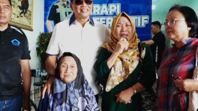 Nenek 84 Tahun Sembuh Tuli Perantara Yuli Hendro Priyono