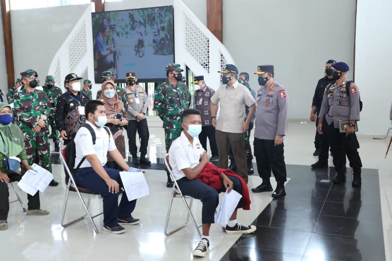 Panglima TNI: Warga Positif Covid-19 Wajib Lakukan Isolasi Mandiri