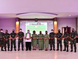 Gubernur Sultra Jadi Bapak Angkat Bersama Istri Prajurit Bangun Sultra