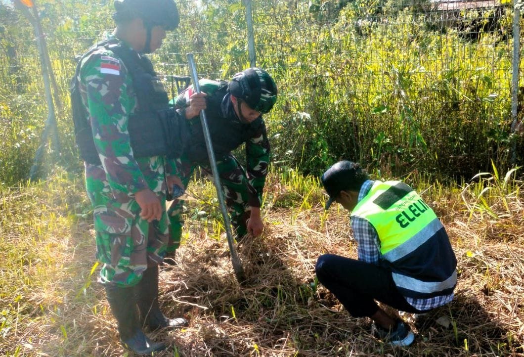 Satgas Yonif Raider 142/KJ Hijaukan Bumi Elelim dengan Gerakan Penanaman