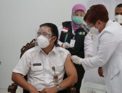 Gubernur Banten Harap Warga Mau Ikut Vaksinasi