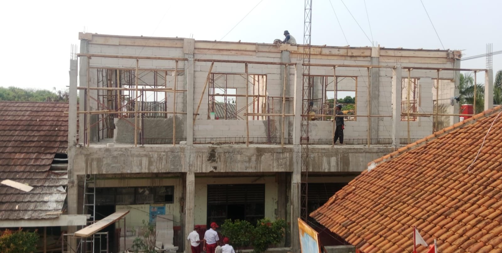 Proyek Dua RKB SDN Sukatani II Rajeg Abaikan K3 Diduga Ancam Keselamatan