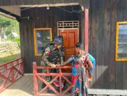 Satgas Yonif Raider 142/KJ Galakkan Puskesmas Keliling untuk Warga