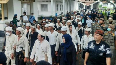 Sekda Banten Sambut Masyarakat Baduy di Gedung Negara