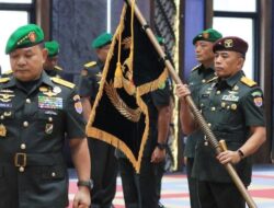 Dua Jenderal Penerbaik Terbaik Ikuti Lepas Sambut dan Pelepasan Tradisi