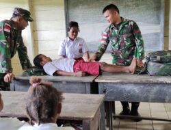 Yonif 126/KC Satgas Beri Pembekalan Kesehatan untuk Siswa Perbatasan Papua