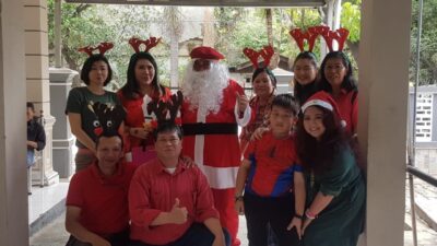 Komunitas Kemuning dan Alsistra Pejompongan Gelar Bakti Sosial Natal 2019