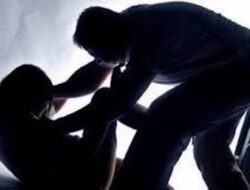 Mantan Sekmat Carenang Terancam Dipecat