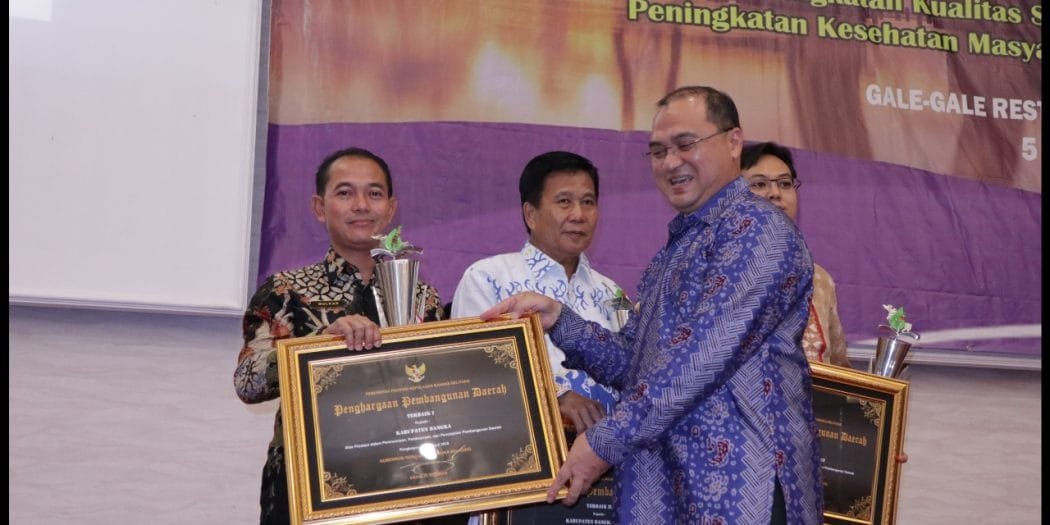 Pemkab Bangka Kembali Raih Penghargaan Pembangunan Daerah Terbaik di Babel