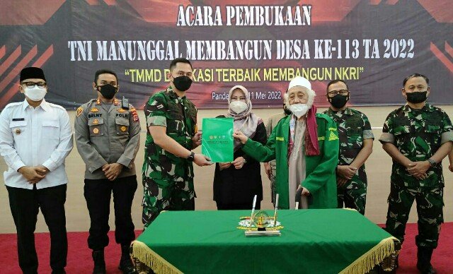 Danrem 064/MY dan Bupati Pandeglang Buka TMMD Ke-113 Kodim 0601