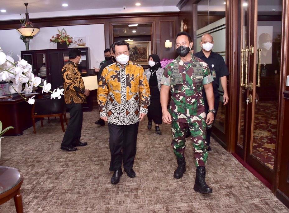 Panglima TNI Lakukan Kunjungan Kerja ke Mahkamah Agung RI
