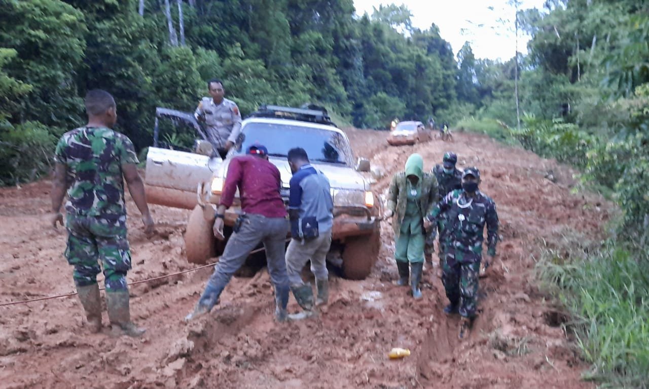 Danrem Merauke Resmikan PLTMH Karya Satgas Yonif 516/CY di Perbatasan RI-PNG