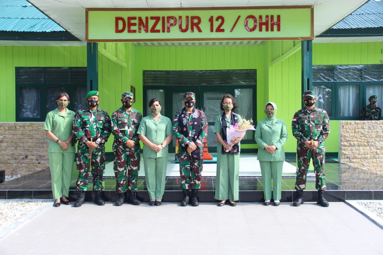 Pangdam Cenderawasih Kunjungi Denzipur 12/OHH Saat Kunker ke Nabire