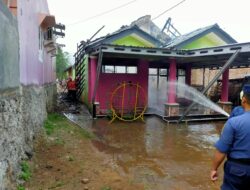 Rumah Pedagang Hampir Hangus Dilalap Api