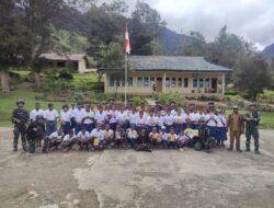 Yonif Mekanis 203/AK Satgas Dukung Pendidikan di Wilayah Tugas