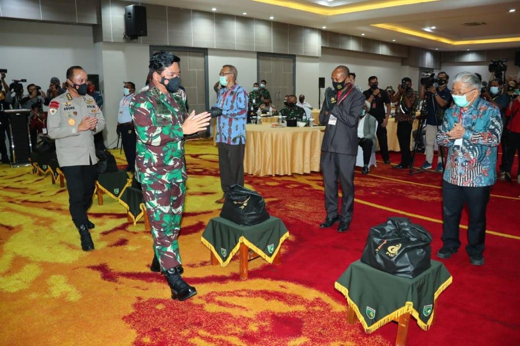 Kunjungan Kerja Pertama 2021 Panglima TNI dan Kapolri ke Papua