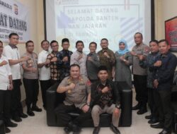 Kapolda Banten Silaturahmi ke Bawaslu untuk Perkuat Sinergitas