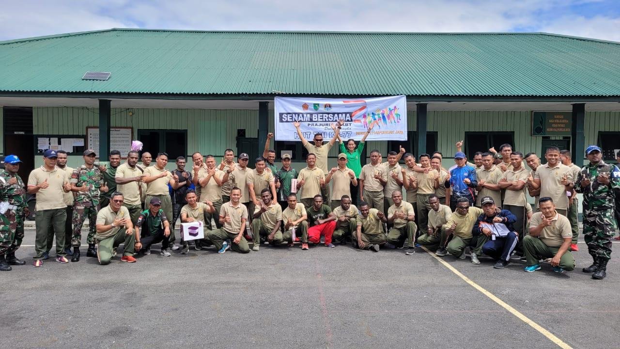 Sambut HUT TNI ke-77, Kodim 1714 Puncak Jaya Gelar Senam Bersama