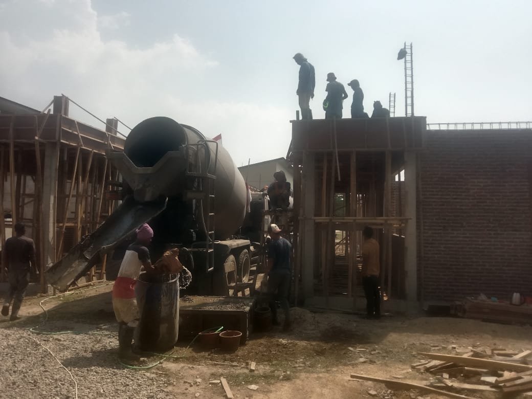 LSM GMAKS Kritik Pembangunan SMK 4 Serang, Diduga Pengawas Lemah dan K3 Minim