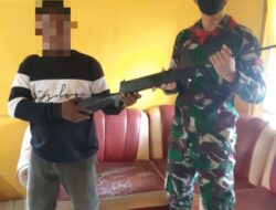 Jelang Purna Tugas, Satgas Yonif RK 732/Banau Terima Kembali Senpi Rakitan Warga
