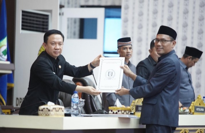 DPRD Pringsewu Paripurnakan Rekomendasi Hasil Pembahasan LKPJ Kada