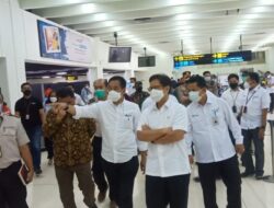 Menteri Kesehatan Kunjungi Angkasa Pura II untuk Pantau Vaksinasi