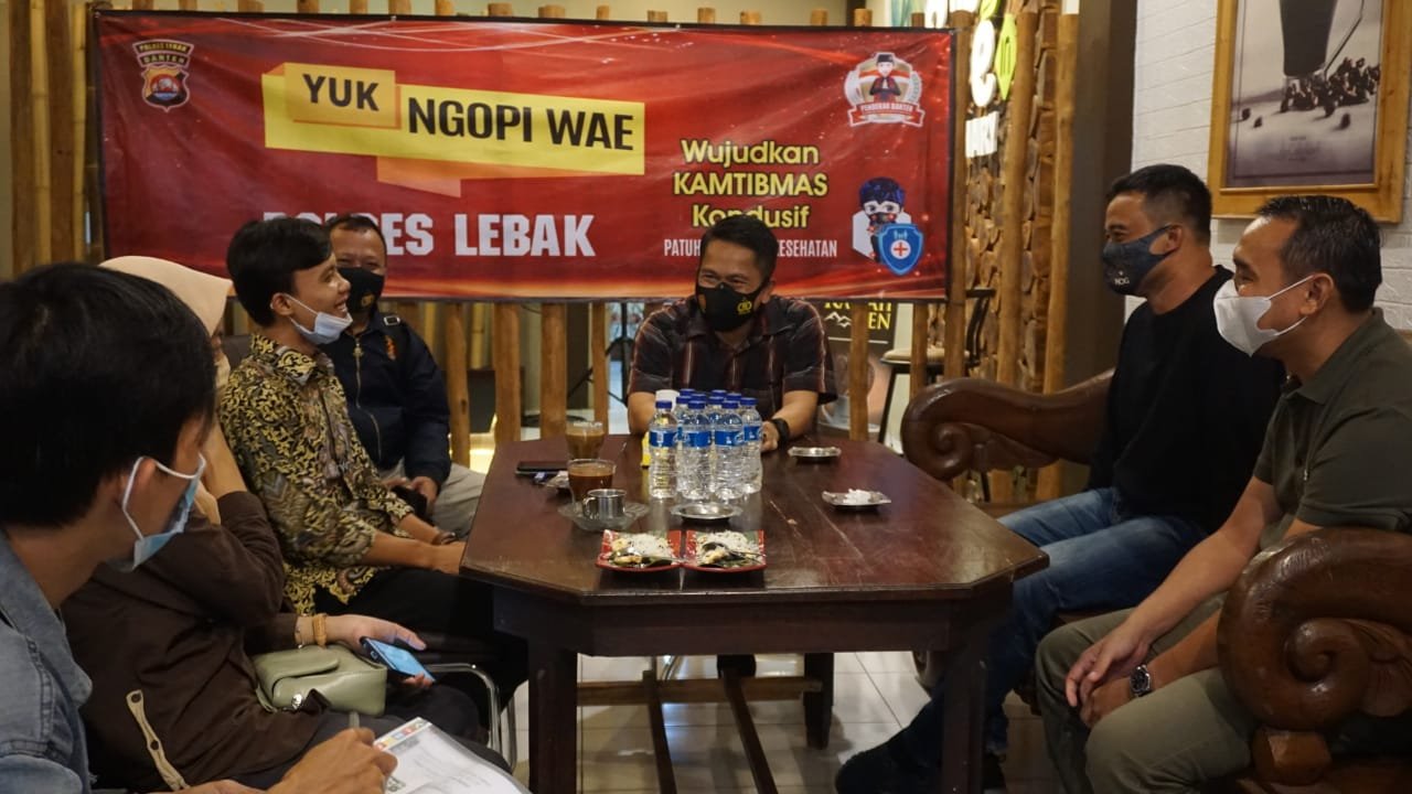 Kapolres Lebak Ngopi Bareng HMI Dipo Lebak