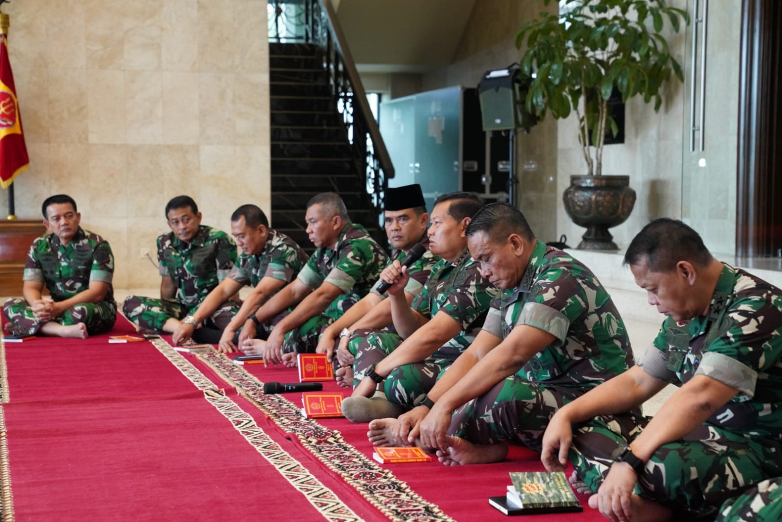 Mabes TNI Awali 2023 dengan Doa Bersama