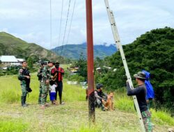 Satgas Yonif Raider 142/KJ Hadir Solusi Atas Setiap Kesulitan Masyarakat