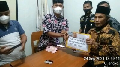 Desa Cijengkol Salurkan BLT DD dan Bantuan Sembako dari BPBD