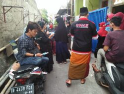 Setelah Salat Idulfitri, SIGAB Bagikan Masker Gratis di Jakarta Utara