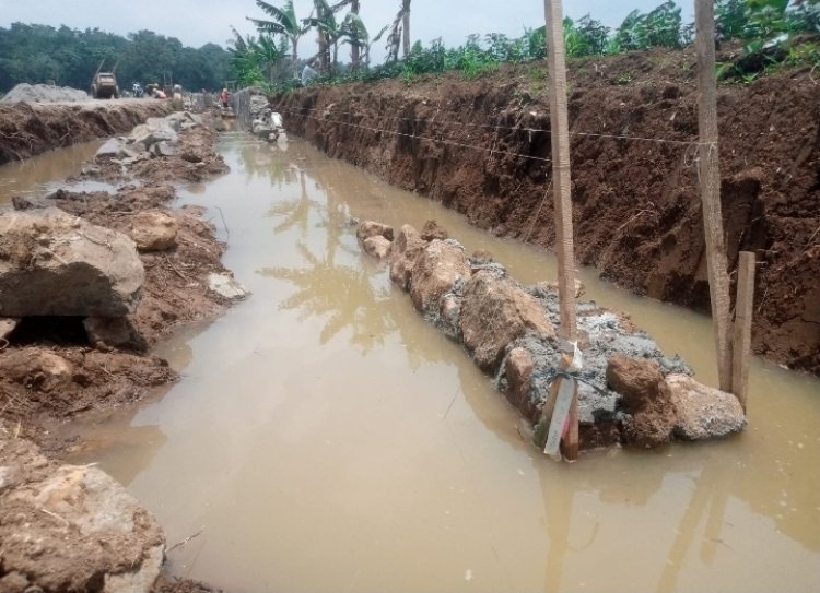 Nindya Karya Diduga Langgar Mutu Proyek Irigasi dan Tahan Upah Buruh di Pandeglang