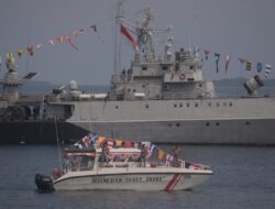 Patroli Bakamla Hidupkan Festival Bunaken 2022