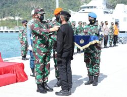 Panglima TNI: KRI Alugoro-405 Bukti Kehebatan dan Cinta Anak Bangsa kepada Negara