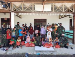 Yonif MR 413 Kostrad Bagikan Kebahagiaan kepada Anak Panti di Arso