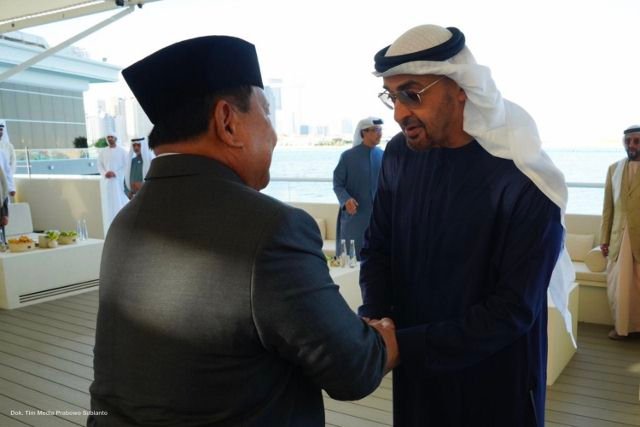 Prabowo Kunjungi Abu Dhabi atas Undangan Presiden UEA Mohamed bin Zayed