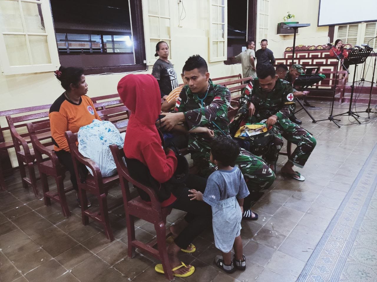 Layanan Kesehatan Pengungsi Aboru Terus Dilanjutkan Pangdam XVI/Pattimura