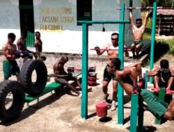 Prajurit Satgas Yonif MR 413 Bremoro Bentuk Tubuh Proporsional Pemuda Papua Lewat Sparko